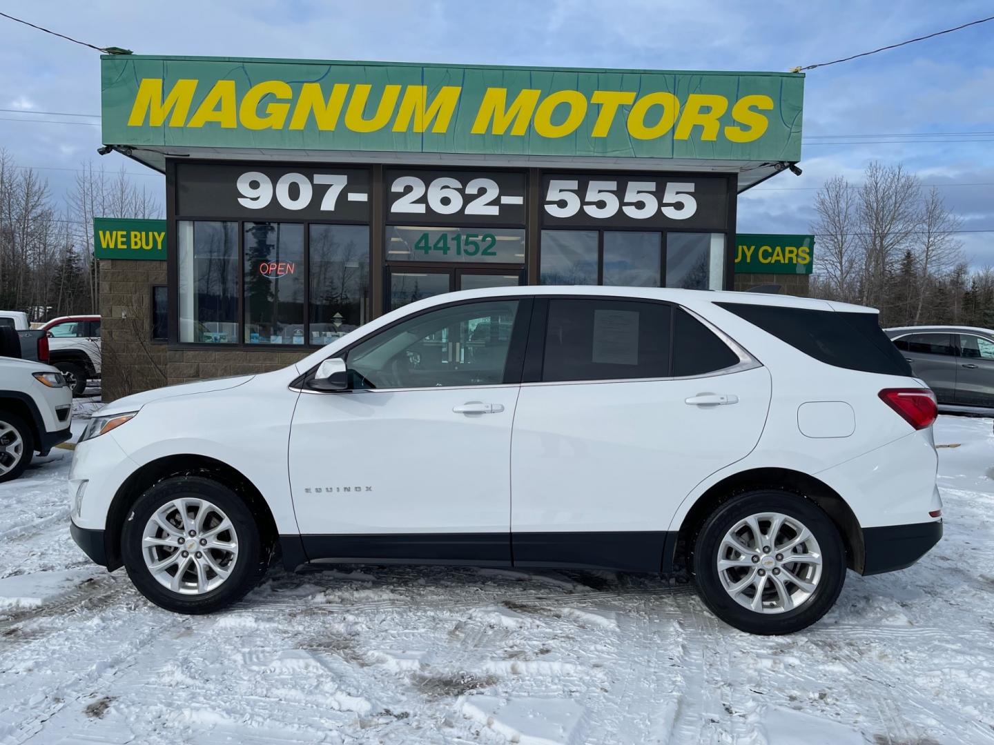 2018 White /Black Chevrolet Equinox LT (2GNAXSEV4J6) with an 1.5L 4 cyl engine, AUTO transmission, located at 1960 Industrial Drive, Wasilla, 99654, (907) 274-2277, 61.573475, -149.400146 - Photo#0